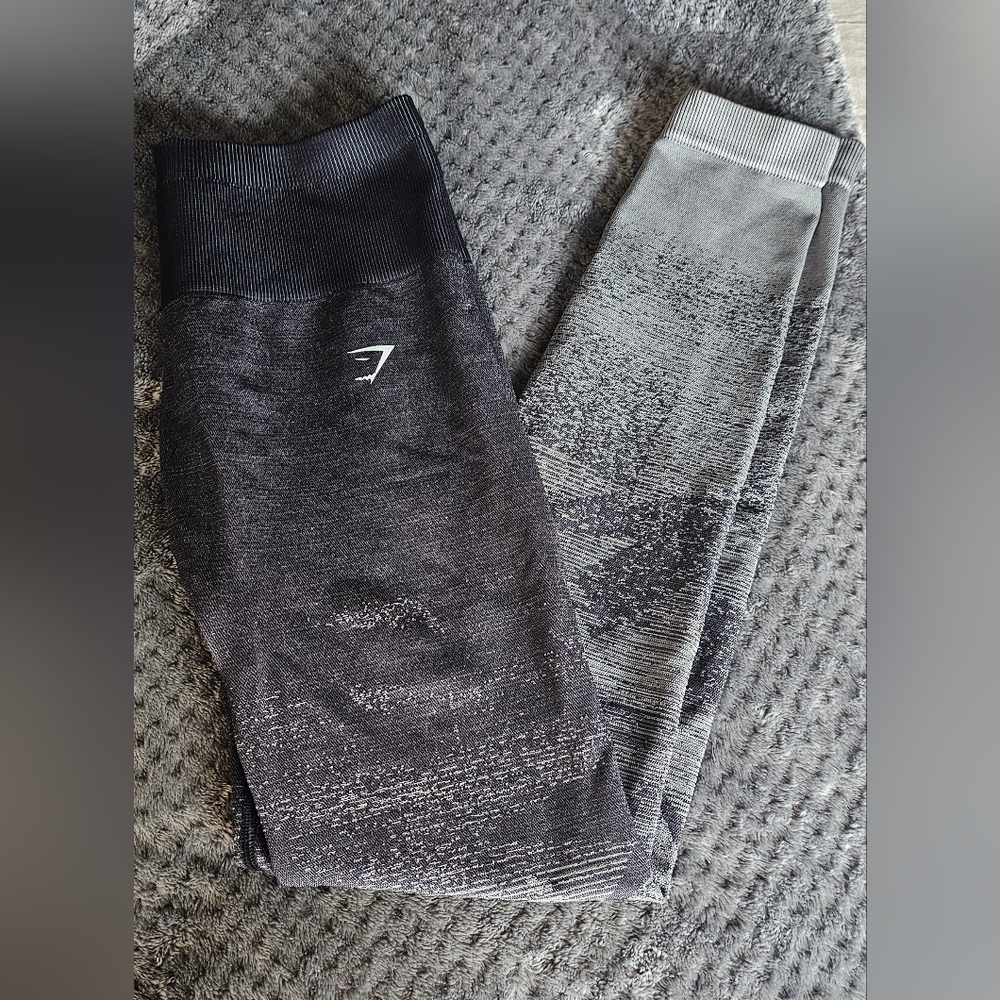 Gymshark Full-length Leggings (Black and gray/Size S)